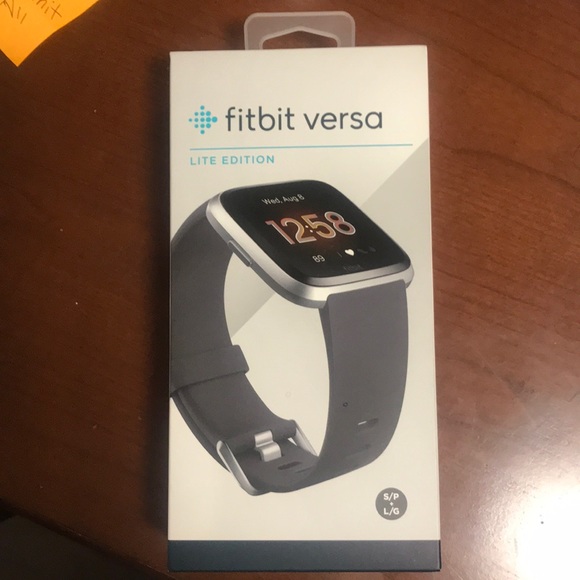 fitbit versa lite box